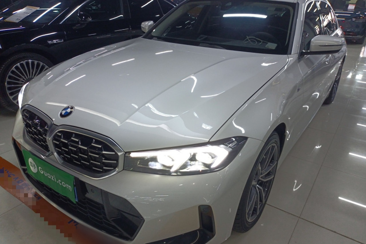 宝马3系 2024款 325Li M运动套装车身外观1