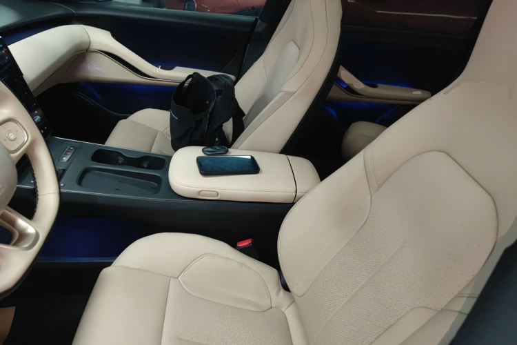 蔚来ET5 2022款 75kWh局部细节19