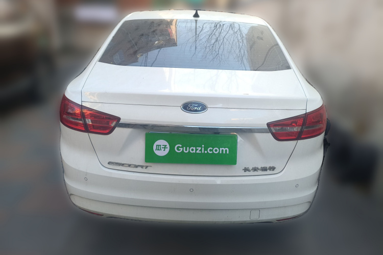 福特 福睿斯 2015款 1.5L 手动时尚型车身外观6004