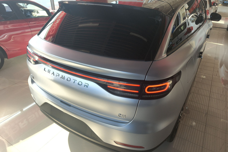 零跑汽车 零跑C11 2021款 尊享版车身外观6005