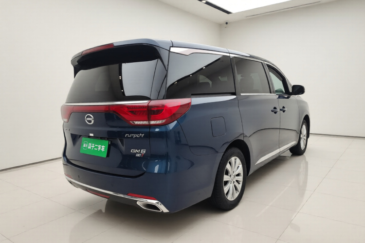 广汽传祺 传祺M8 2018款 320T 尊享版车身外观7