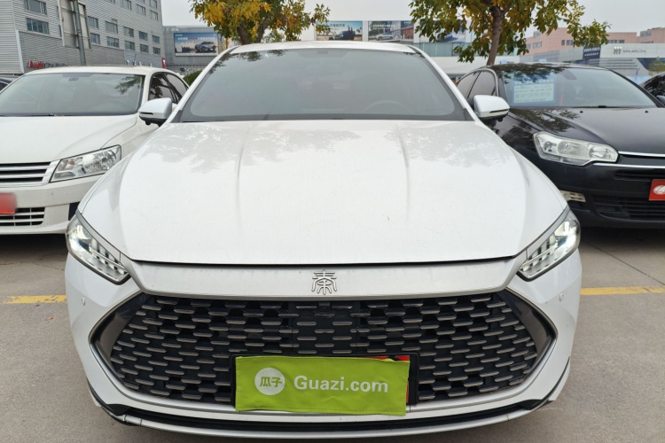 比亚迪 秦PLUS 2021款 DM-i 55KM 旗舰型车身外观2