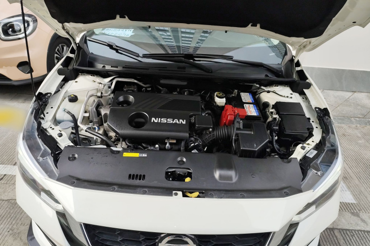 日产 轩逸 2021款 1.6L XL CVT悦享版机舱底盘24