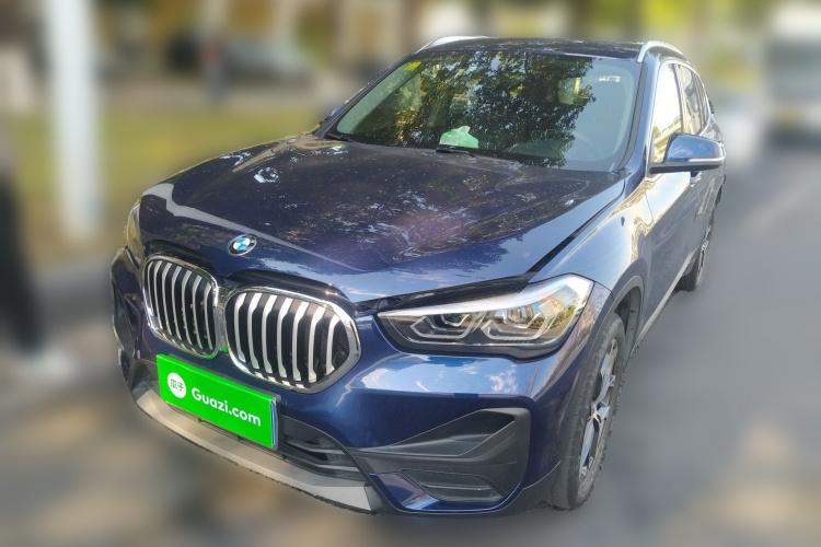 宝马X1 2020款 sDrive25Li 领先型车身外观1