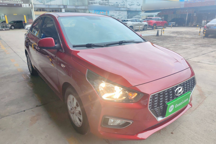 现代 瑞纳 2017款 1.4L 自动跃享版 国V车身外观3