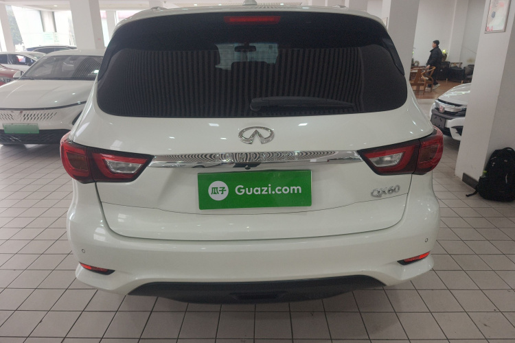 英菲尼迪QX60(进口) 2016款 2.5 S/C Hybrid 两驱卓越版 国V车身外观6