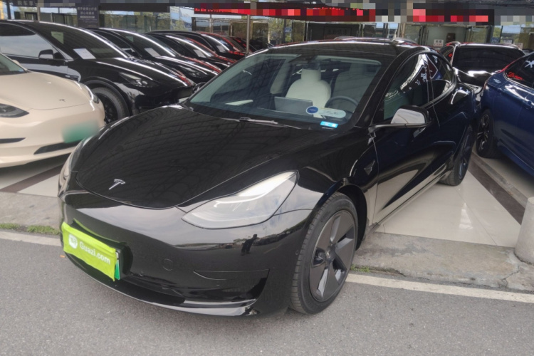 特斯拉 Model 3 2022款 后轮驱动版车身外观1