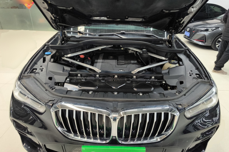 宝马X5(进口) 2019款 xDrive40i 尊享型 M运动套装局部细节24