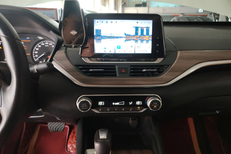 日产 天籁 2021款 2.0L XL 舒适版局部细节16