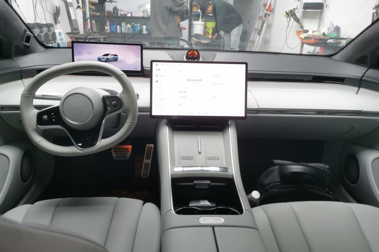 鸿蒙智行 智界S7 2025款 785km Ultra中控内饰12