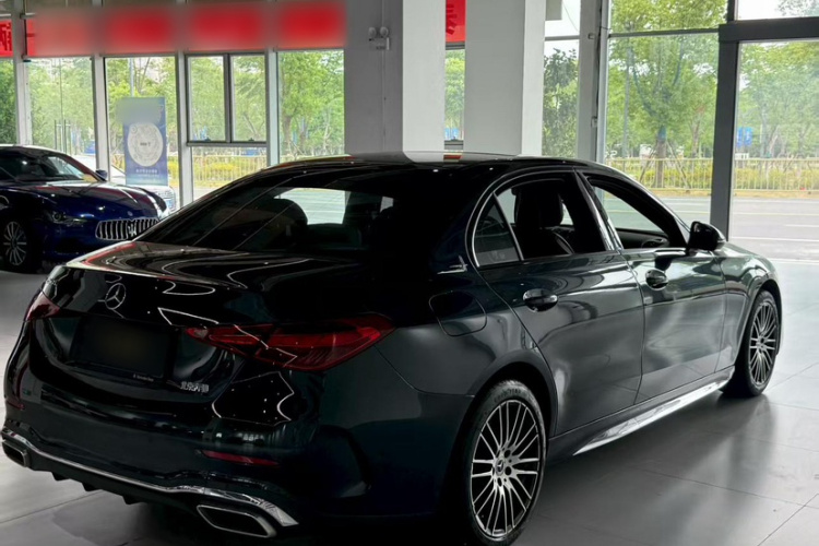 奔驰C级 2022款 C 260 L 运动版车身外观6004