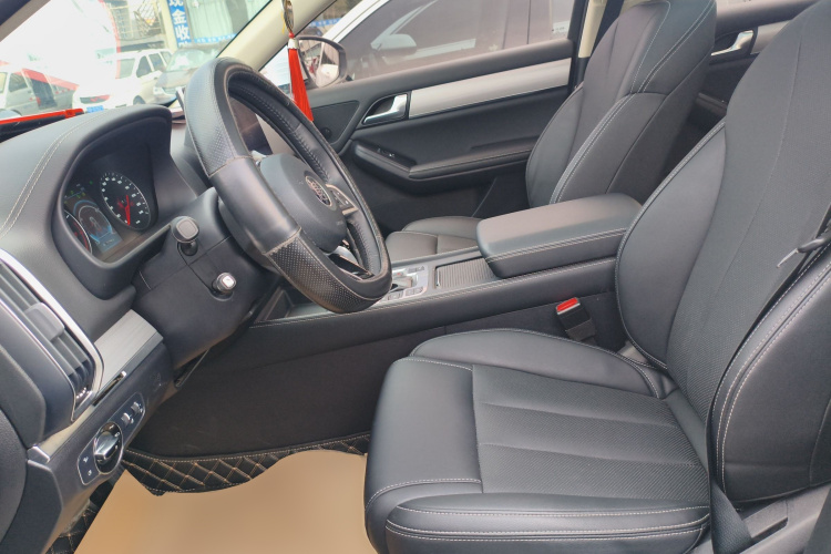 比亚迪 唐 2018款 2.0T 自动智联尊贵型 5座 国V局部细节19