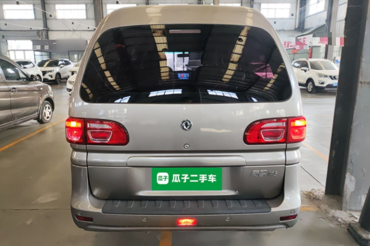 东风风行 菱智 2019款 M5L 1.6L 7座标准型 国VI车身外观6004