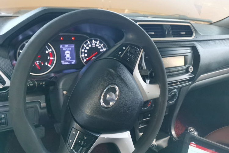 长城 风骏5 2020款 2.4L汽油两驱超值型大双排国VI 4K22D4M局部细节13