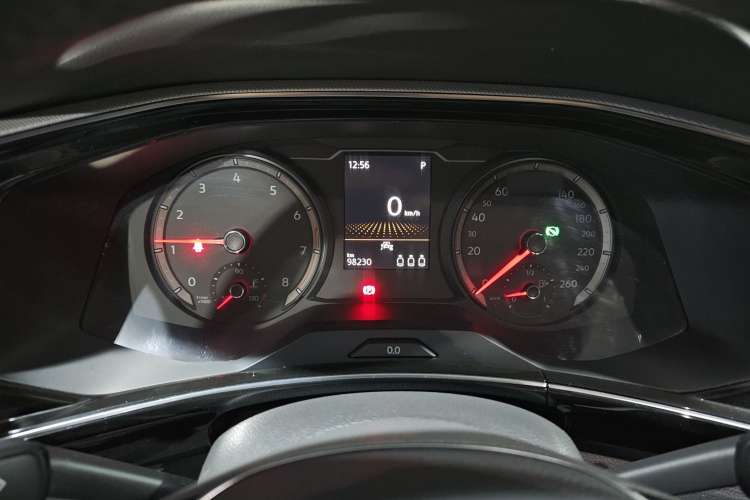 大众 探岳 2021款 330TSI 两驱豪华智联版局部细节14