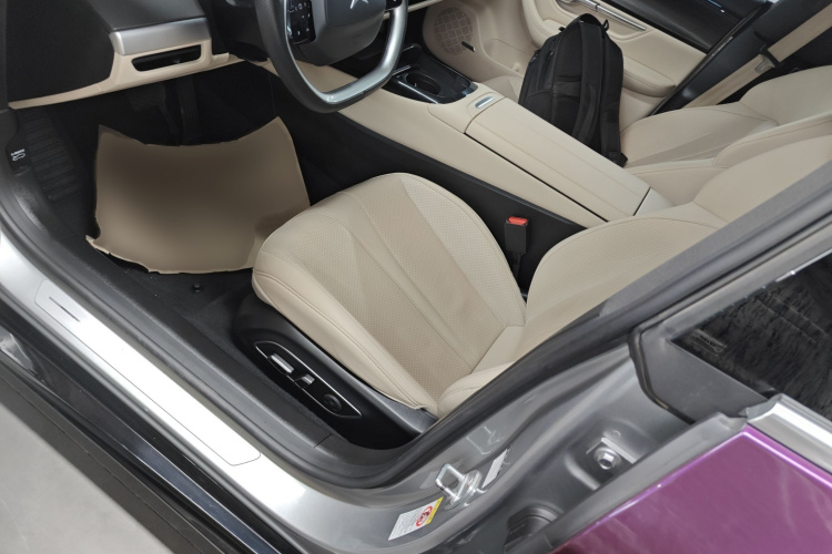 小鹏P7 2020款 670E局部细节19