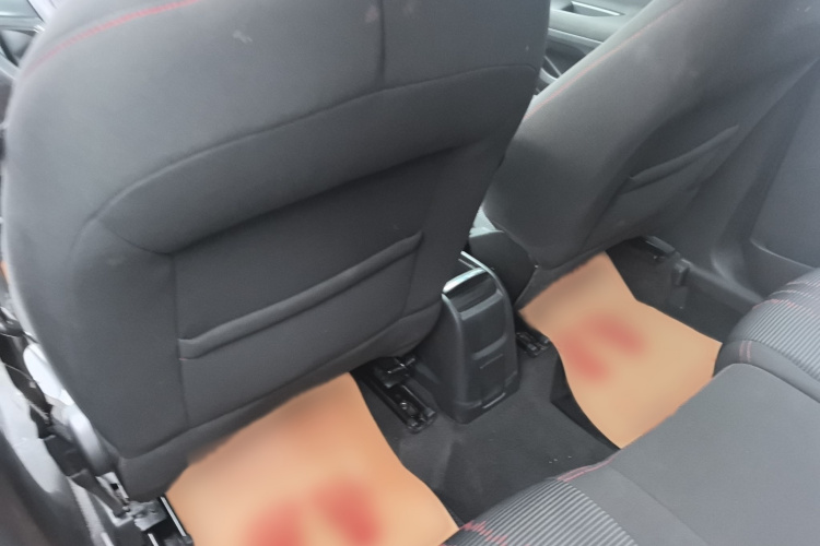 别克 昂科拉 2015款 1.4T 自动两驱都市精英型中控内饰7006