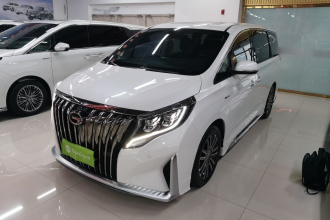 广汽传祺 传祺M8 2021款 大师系列 390T 尊贵版