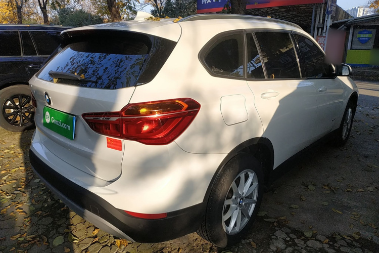 宝马X1 2018款 sDrive18Li 时尚型车身外观6005