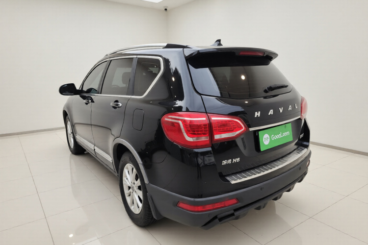 哈弗H6 2018款 红标 运动版 1.5T 自动两驱精英型车身外观5