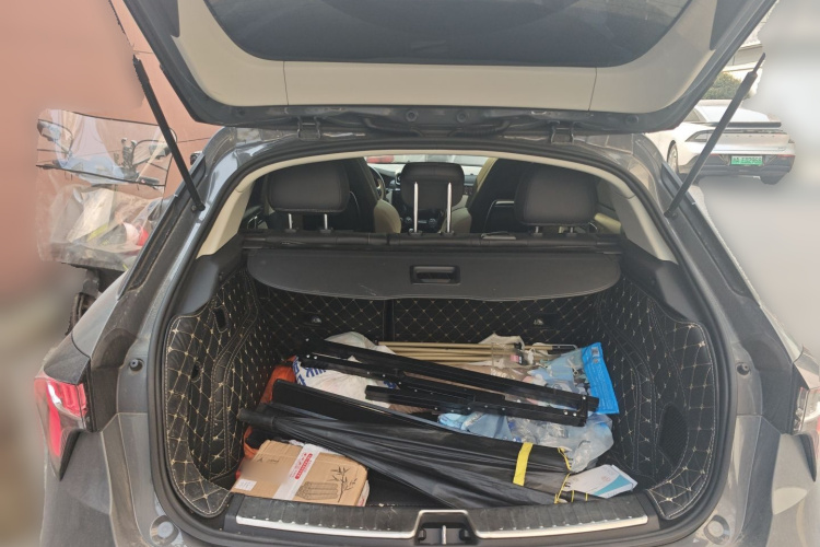 领克02 2021款 1.5T DCT两驱耀Pro中控内饰23