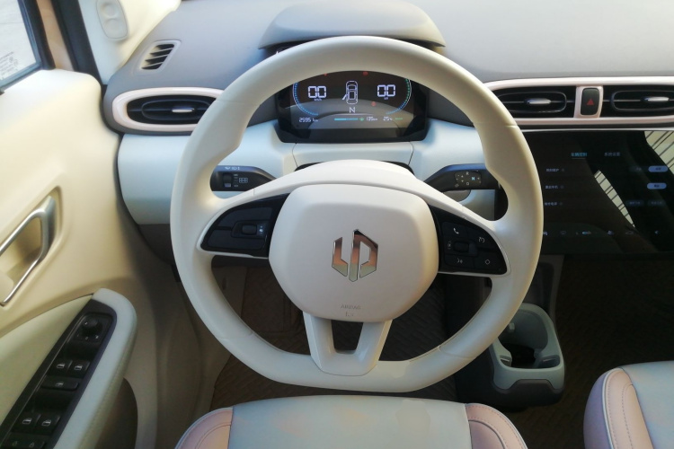 零跑汽车 零跑T03 2024款 310舒享版中控内饰13