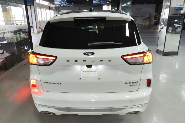 福特 锐际 2020款 EcoBoost 245 四驱嘉享款车身外观6