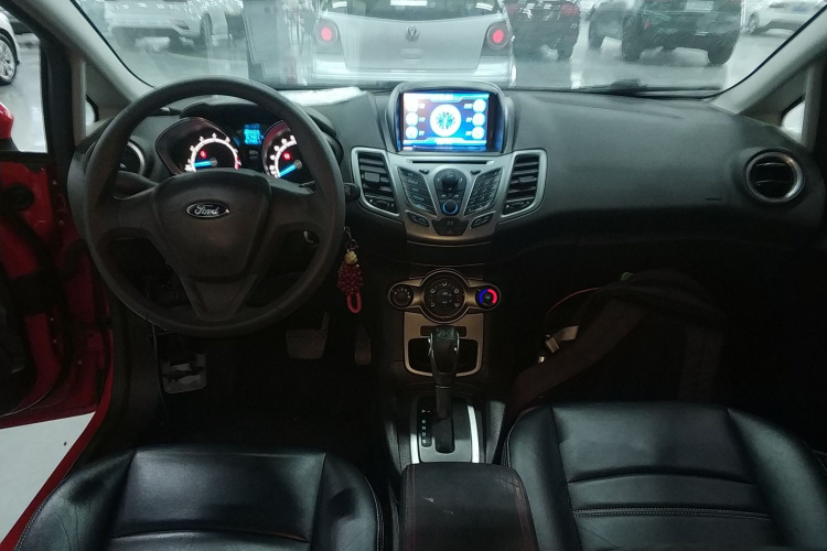 福特 嘉年华 2013款 两厢 1.5L 自动时尚型中控内饰12