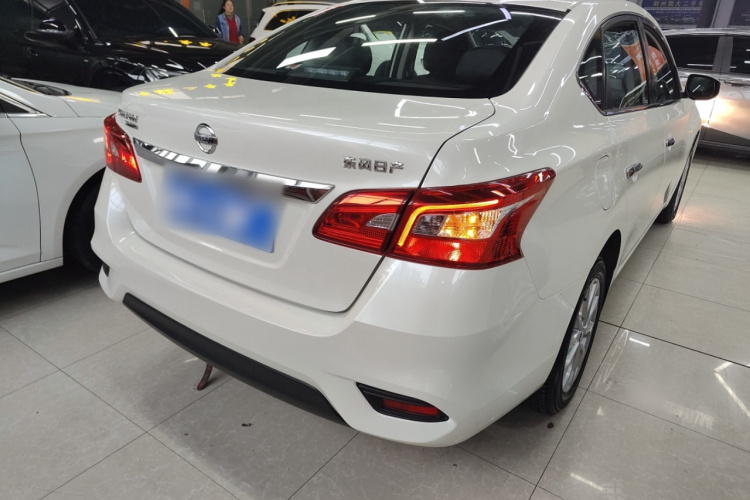 日产 轩逸 2024款 改款二 经典 1.6XE CVT舒适版车身外观6005