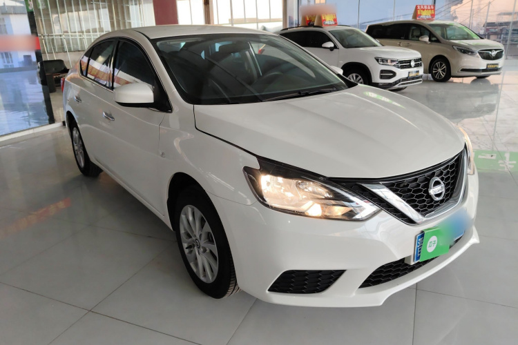 日产 轩逸 2024款 经典 1.6XE CVT舒适版车身外观3