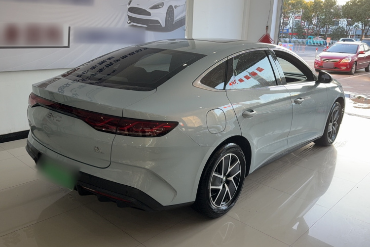 比亚迪 秦L 2024款 DM-i 120KM超越型车身外观6003