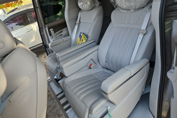 荣威iMAX8 2023款 400TGI 至享版中控内饰21