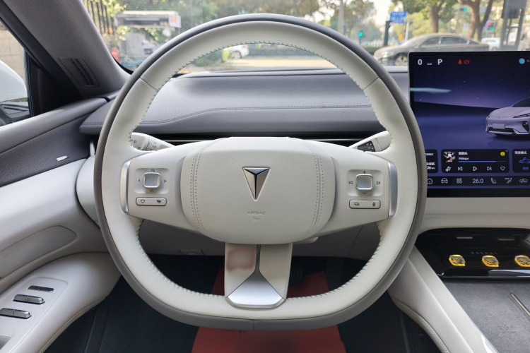 深蓝汽车 深蓝L07 2024款 230Max乾崑智驾ADS SE增程版中控内饰7001