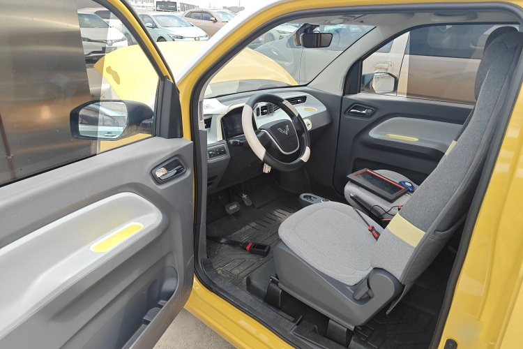 五菱汽车 宏光MINIEV 2021款 马卡龙臻享款 三元锂中控内饰20