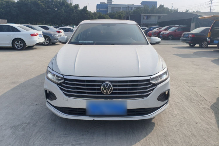 大众 朗逸 2023款 1.5L 自动五百万版车身外观2