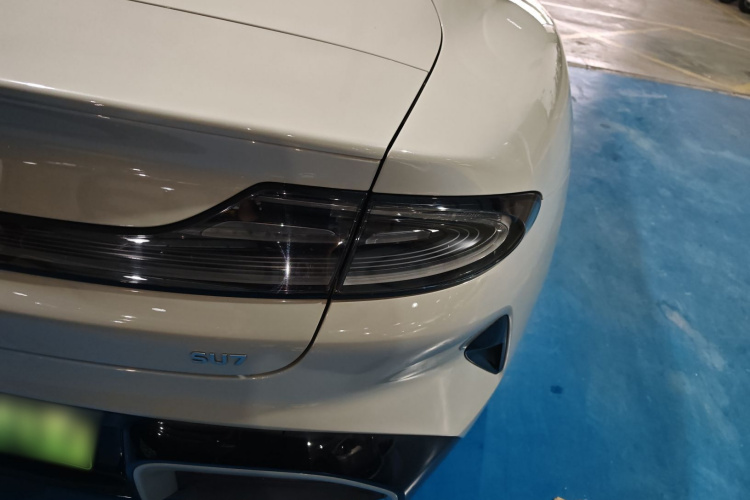 小米汽车 小米SU7 2024款 后驱超长续航高阶智驾Pro版车身外观6001