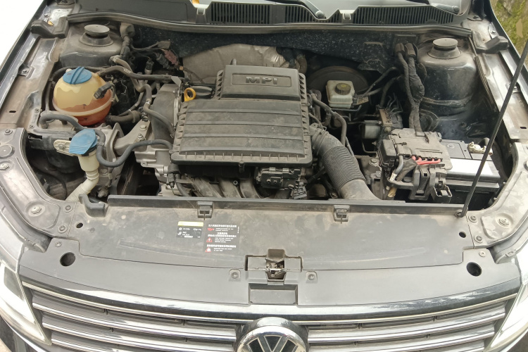 大众 朗逸 2017款 1.6L 手动风尚版局部细节24