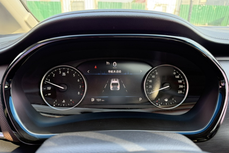 别克GL8 2020款 陆上公务舱 652T 尊贵型局部细节14