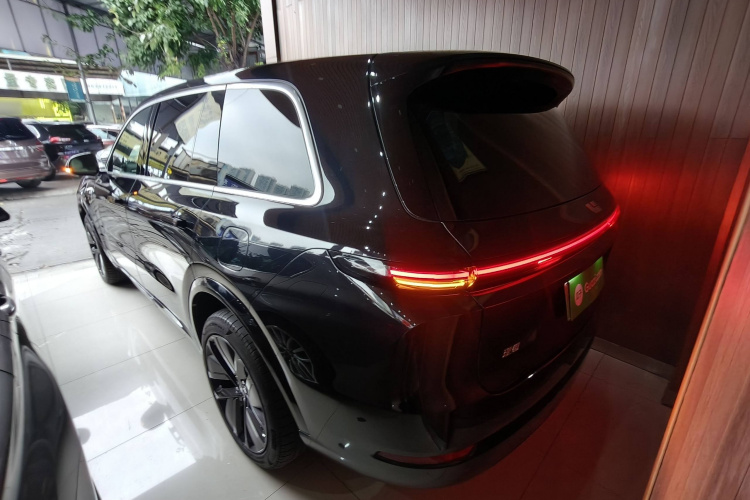 理想汽车 理想L9 2023款 Pro车身外观6