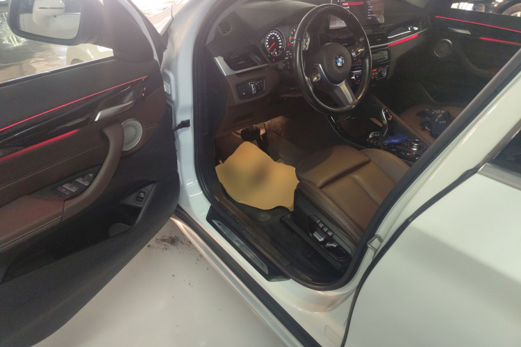 宝马X1 2022款 sDrive20Li 尊享型中控内饰20