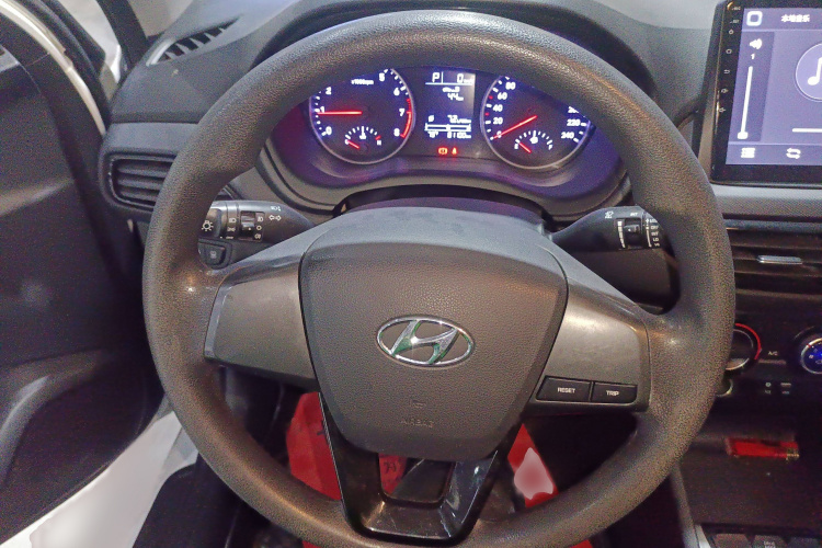 现代 悦动 2018款 1.6L 自动悦目版GL 国VI局部细节13