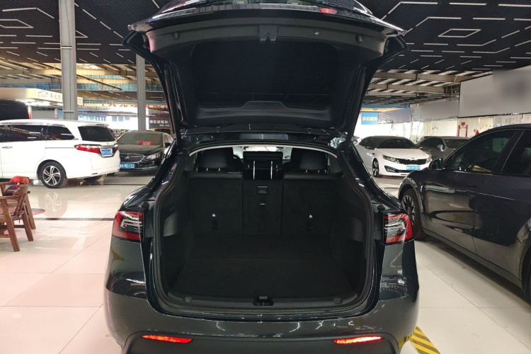 特斯拉 Model Y 2024款 后轮驱动版局部细节23