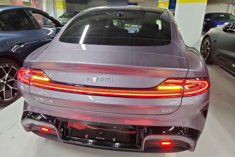 小米汽车 小米SU7 2024款 后驱超长续航高阶智驾Pro版车身外观6