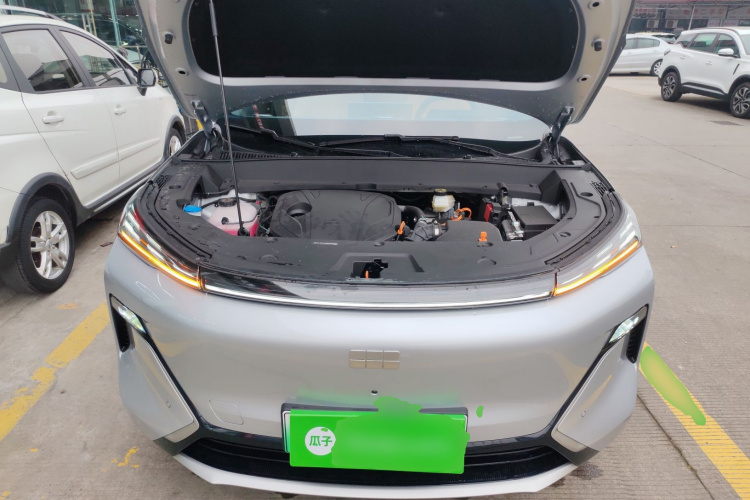 吉利银河 银河星舰7 EM-i 2025款 120km 领航版机舱底盘24