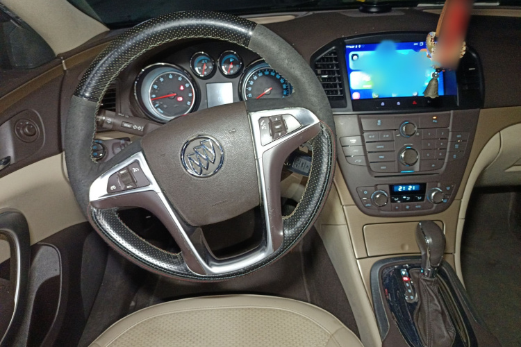 别克 君威 2012款 2.0L 舒适版局部细节13