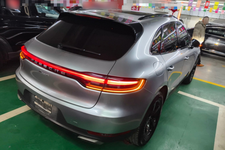 保时捷 2018款 Macan 2.0T车身外观6003