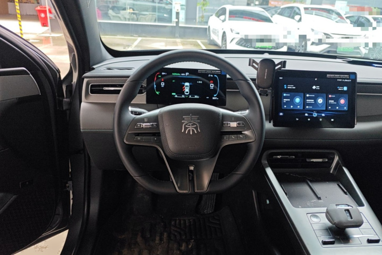 比亚迪 秦PLUS 2025款 DM-i 智驾版 55KM领先型中控内饰13