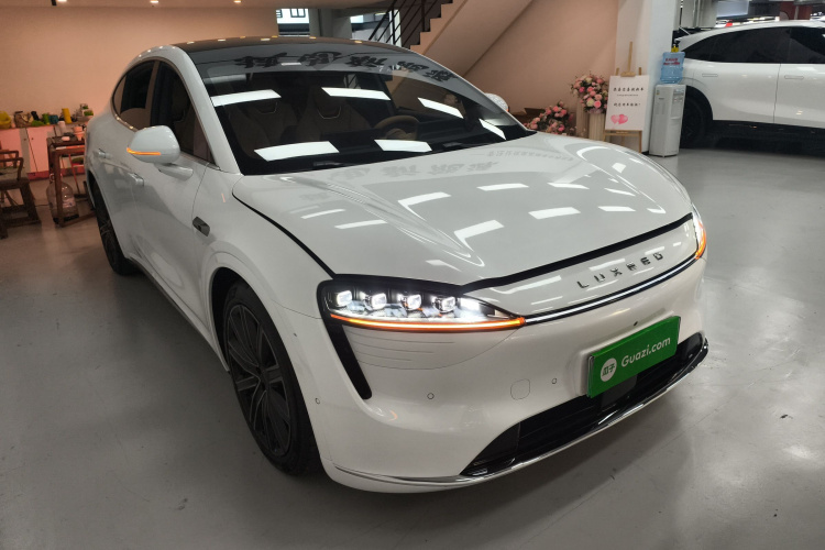 鸿蒙智行 智界R7 2024款 纯电 667km Pro车身外观6002