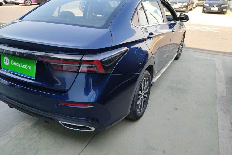 奇瑞 艾瑞泽5 PLUS 2021款 小泽 1.5T CVT型PLUS车身外观9