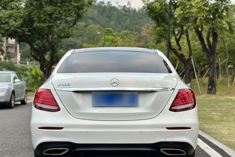 奔驰E级(进口) 2020款 改款 E 260 运动版车身外观6007
